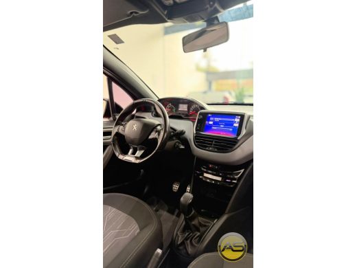 PEUGEOT 208 - foto 5
