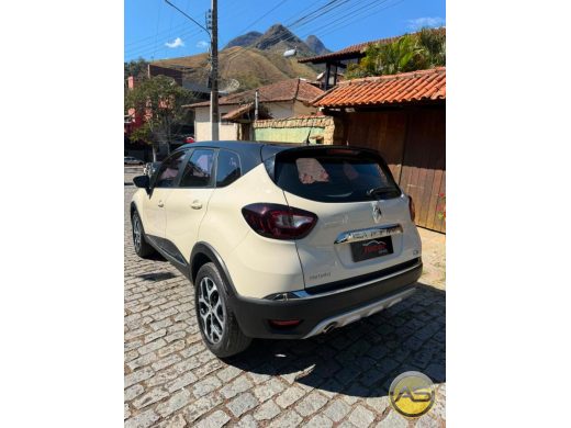 RENAULT Captur - foto 2