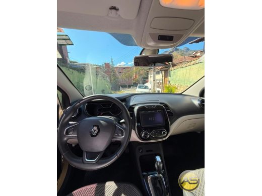 RENAULT Captur - foto 3