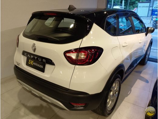 RENAULT Captur - foto 7