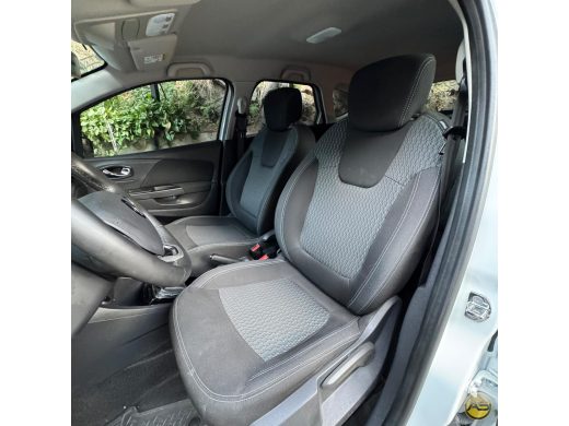 RENAULT Captur - foto 9