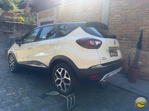 RENAULT Captur - foto 4