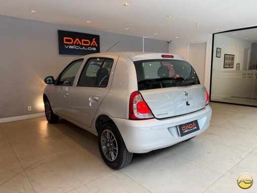 RENAULT Clio - foto 2