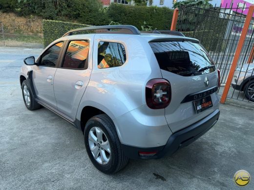 RENAULT Duster - foto 4