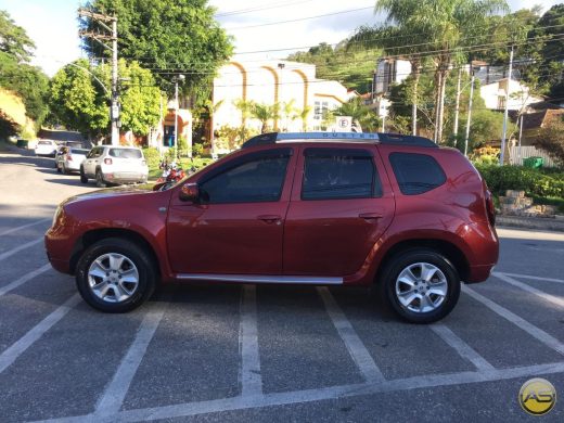 RENAULT Duster - foto 4