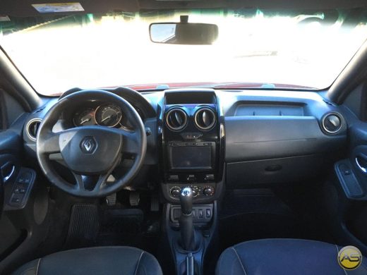 RENAULT Duster - foto 5