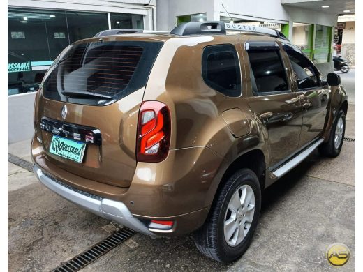 RENAULT Duster - foto 2