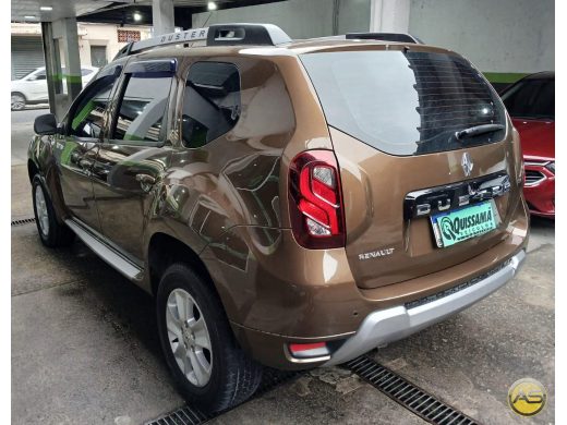 RENAULT Duster - foto 4