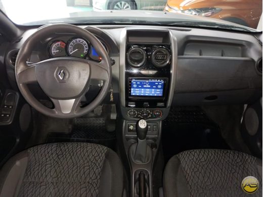 RENAULT Duster - foto 5