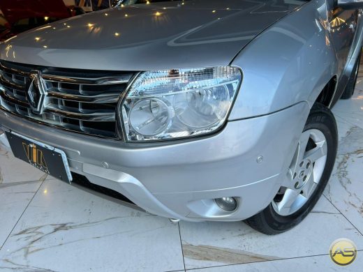 RENAULT Duster - foto 2