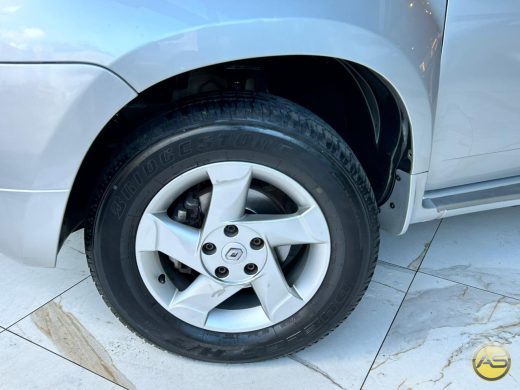 RENAULT Duster - foto 3