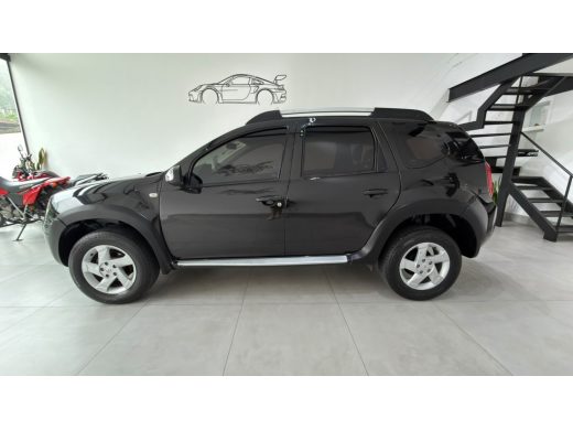 RENAULT Duster - foto 2