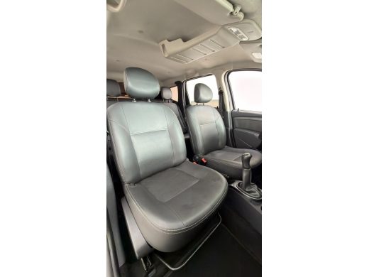 RENAULT Duster - foto 6