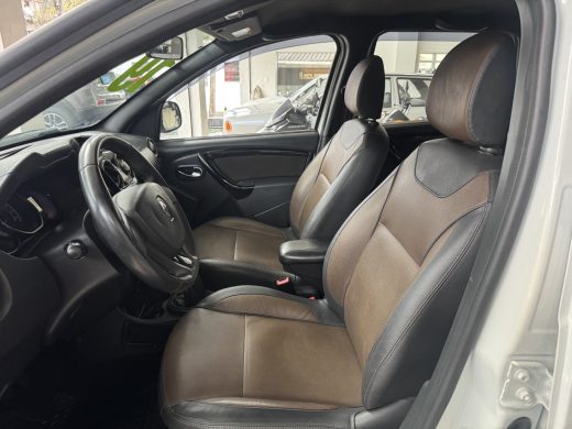 RENAULT Duster - foto 7