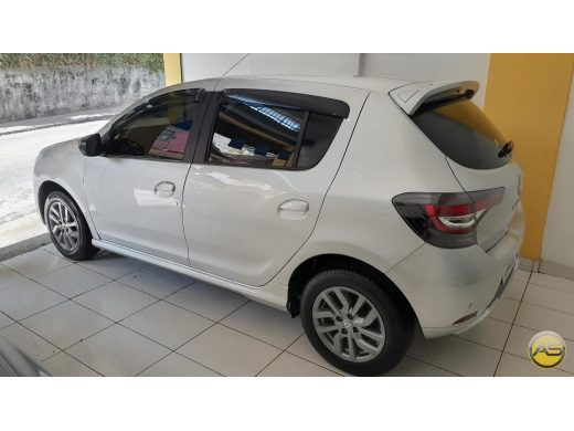 RENAULT Sandero - foto 3