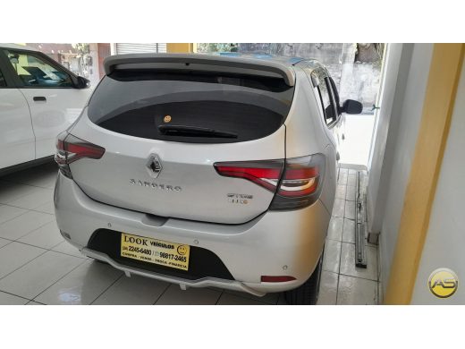 RENAULT Sandero - foto 6