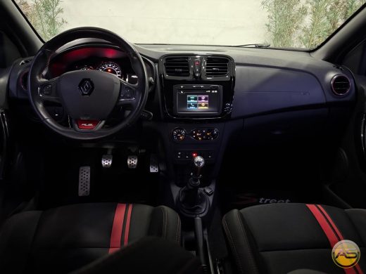 RENAULT Sandero - foto 8
