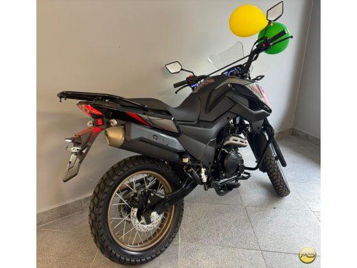 SHINERAY SHI 175 EFI - foto 3