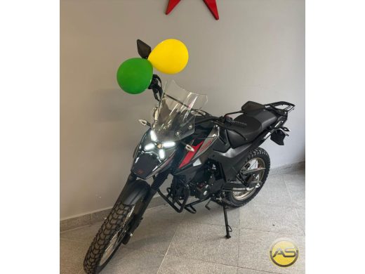 SHINERAY SHI 175 EFI - foto 8