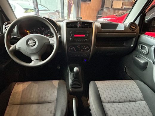 SUZUKI Jimny - foto 5