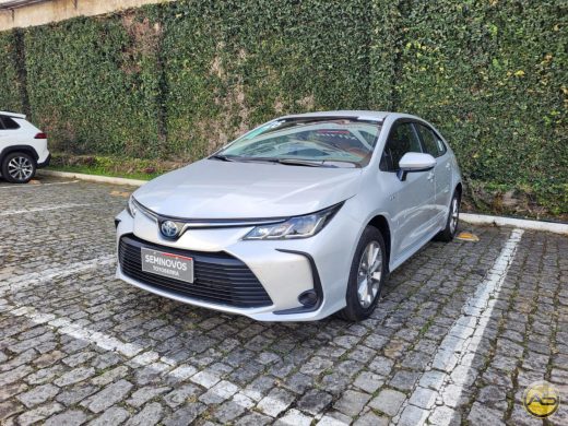 TOYOTA Corolla - foto 2