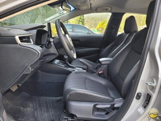 TOYOTA Corolla - foto 8