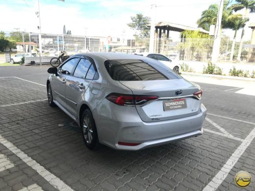 TOYOTA Corolla - foto 6