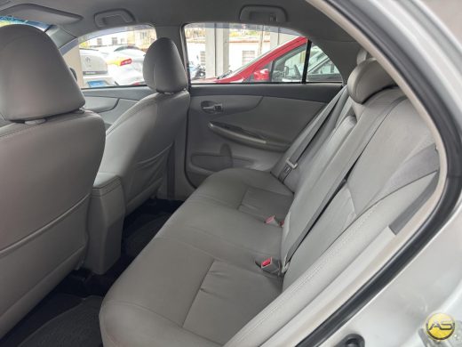 TOYOTA Corolla - foto 9