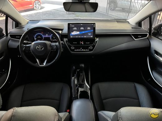 TOYOTA Corolla - foto 6