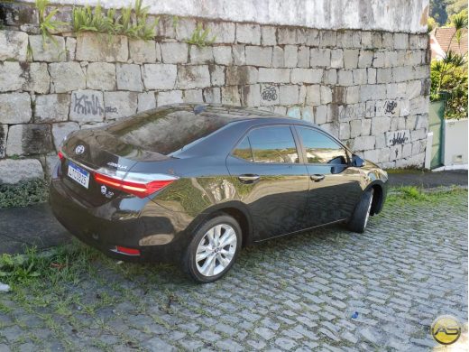 TOYOTA Corolla - foto 2