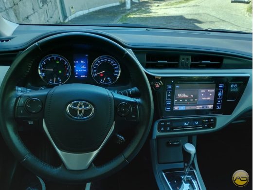 TOYOTA Corolla - foto 6