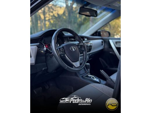 TOYOTA Corolla - foto 4