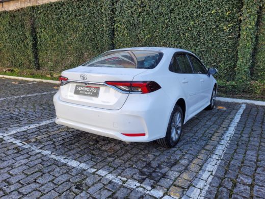 TOYOTA Corolla - foto 5