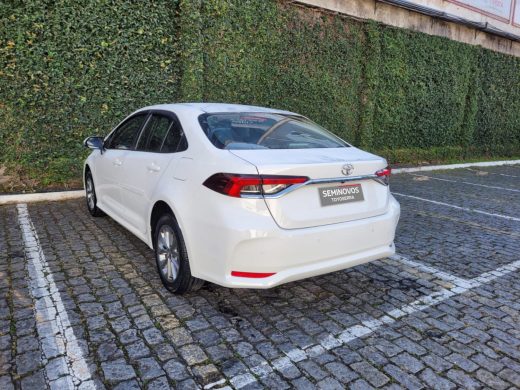 TOYOTA Corolla - foto 6