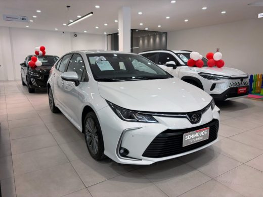 TOYOTA Corolla - foto 3