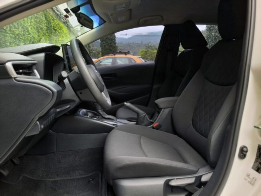 TOYOTA Corolla - foto 8