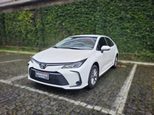 TOYOTA Corolla - foto 2