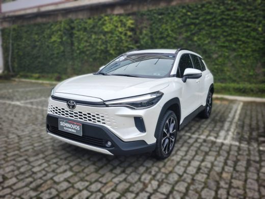TOYOTA Corolla - foto 2