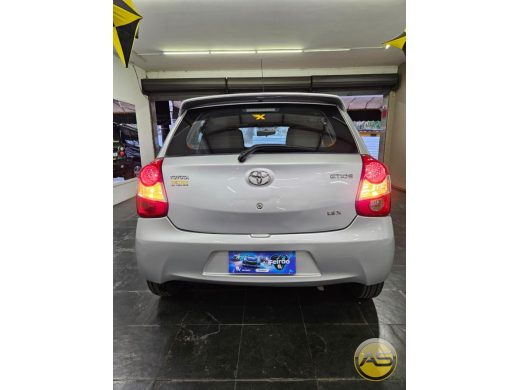 TOYOTA Etios - foto 6