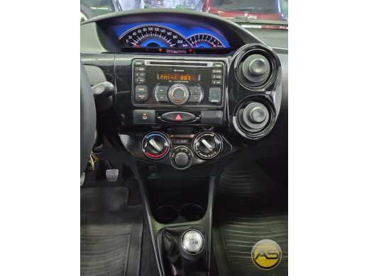 TOYOTA Etios - foto 7