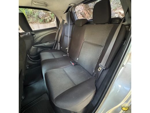 TOYOTA Etios - foto 9