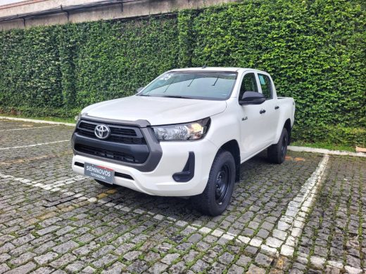 TOYOTA Hilux - foto 3