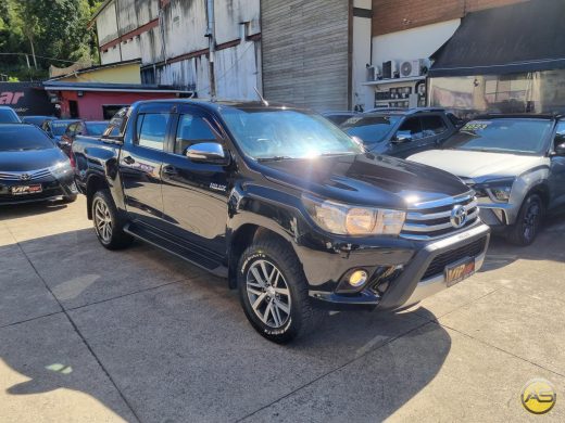 TOYOTA Hilux - foto 6