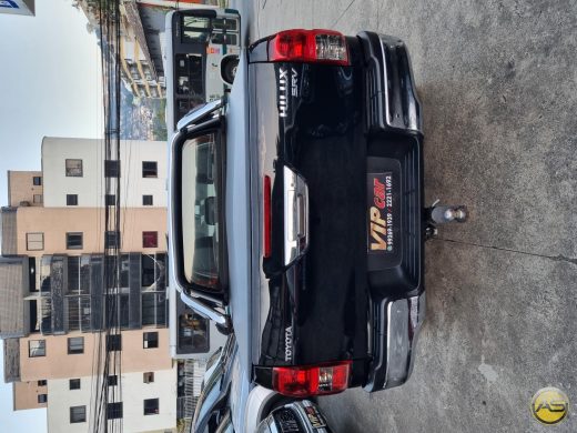 TOYOTA Hilux - foto 8