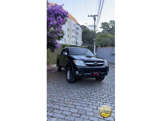 TOYOTA Hilux - foto 4