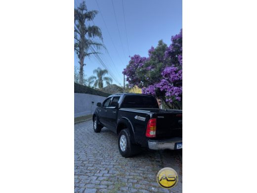 TOYOTA Hilux - foto 7