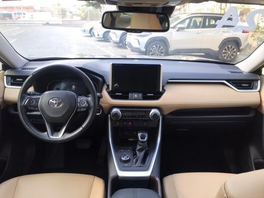 TOYOTA RAV4 - foto 7