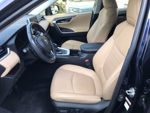 TOYOTA RAV4 - foto 8