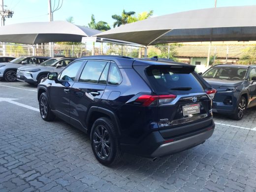 TOYOTA RAV4 - foto 6
