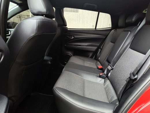 TOYOTA YARIS - foto 7